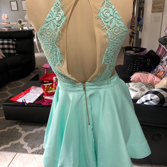 Luxxel Dress Sm - Picture 3 of 6